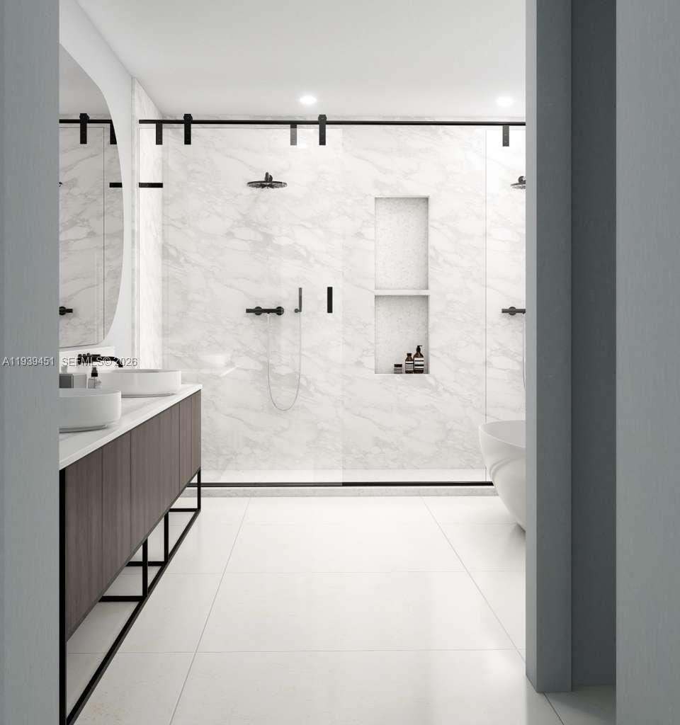 COUNTRY CLUB ESTATES SEC - Residential