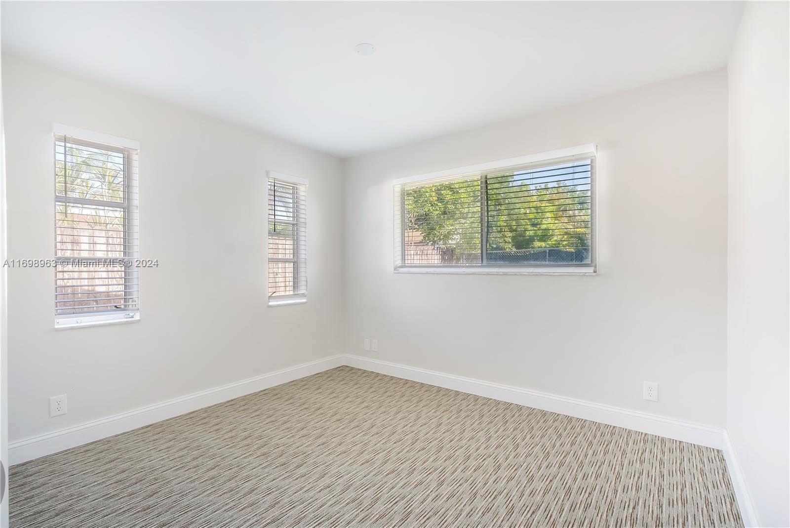 SUNFLOWER - Residential Lease