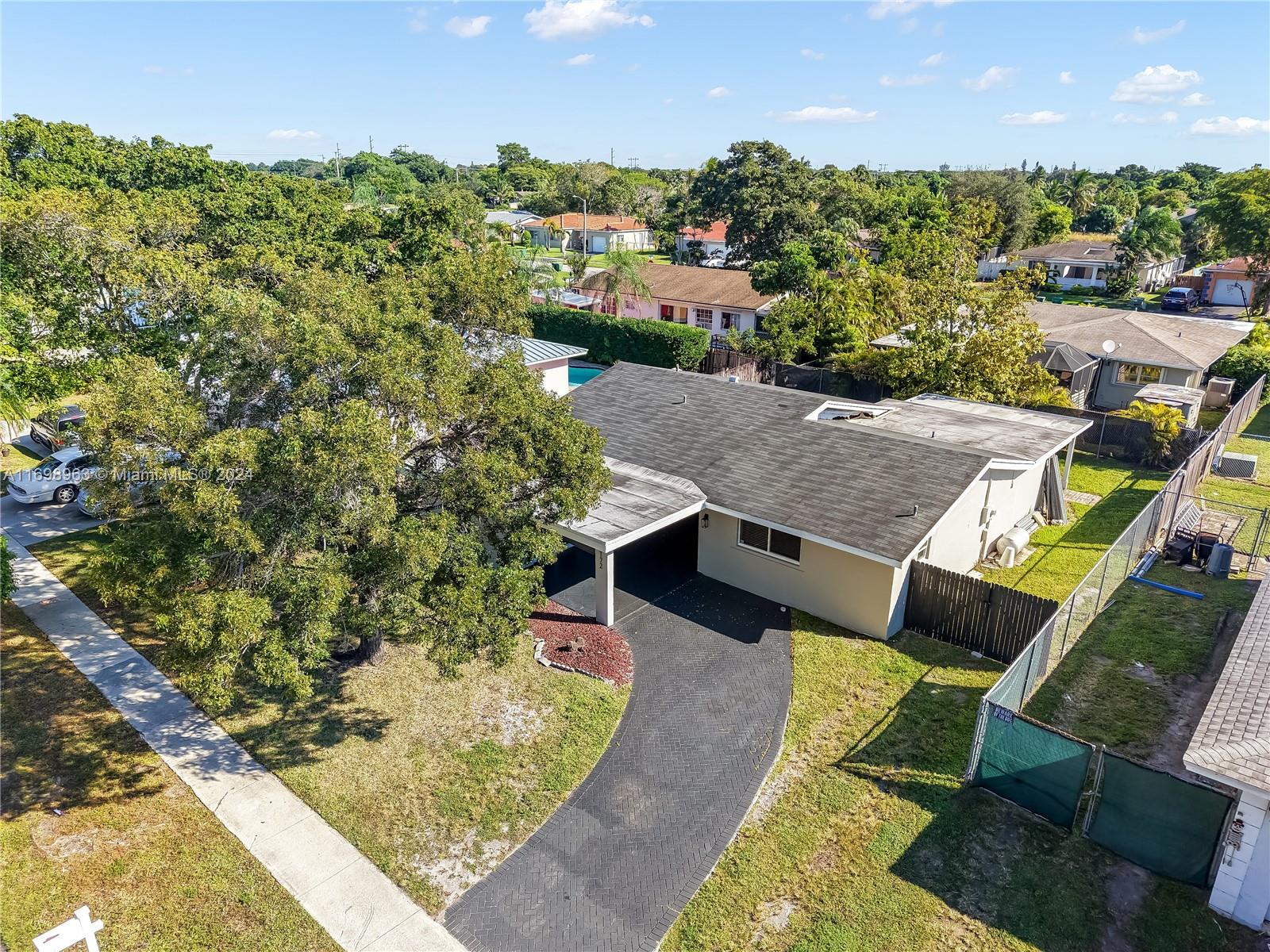 SUNFLOWER - Residential Lease