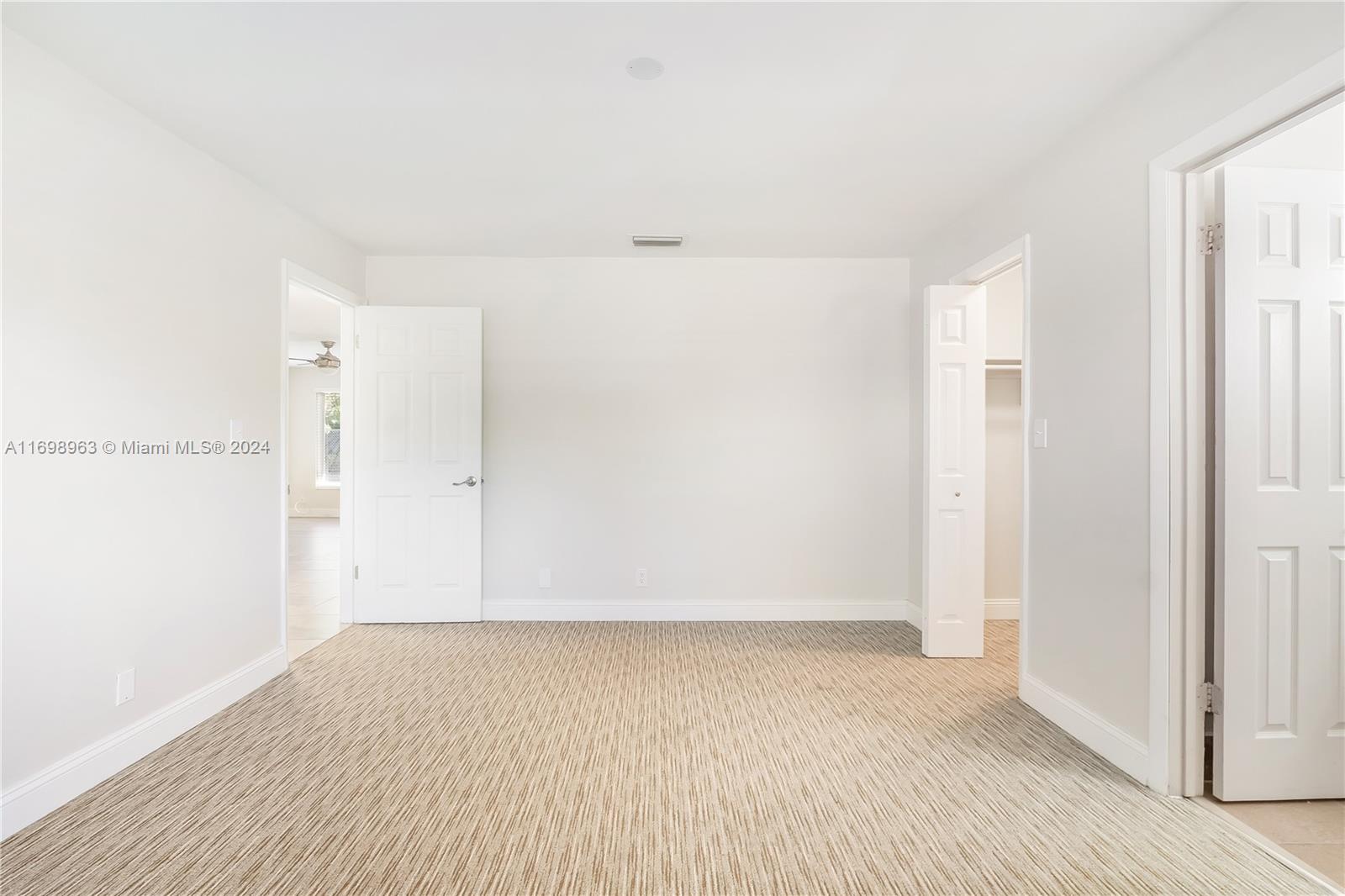 SUNFLOWER - Residential Lease