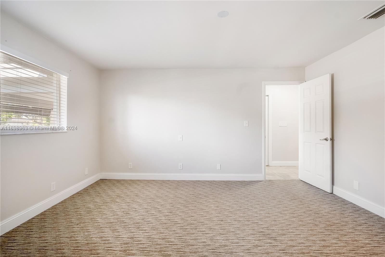 SUNFLOWER - Residential Lease