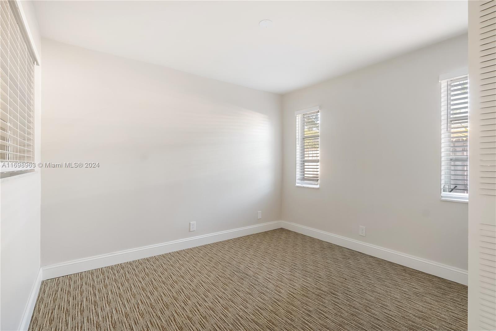 SUNFLOWER - Residential Lease