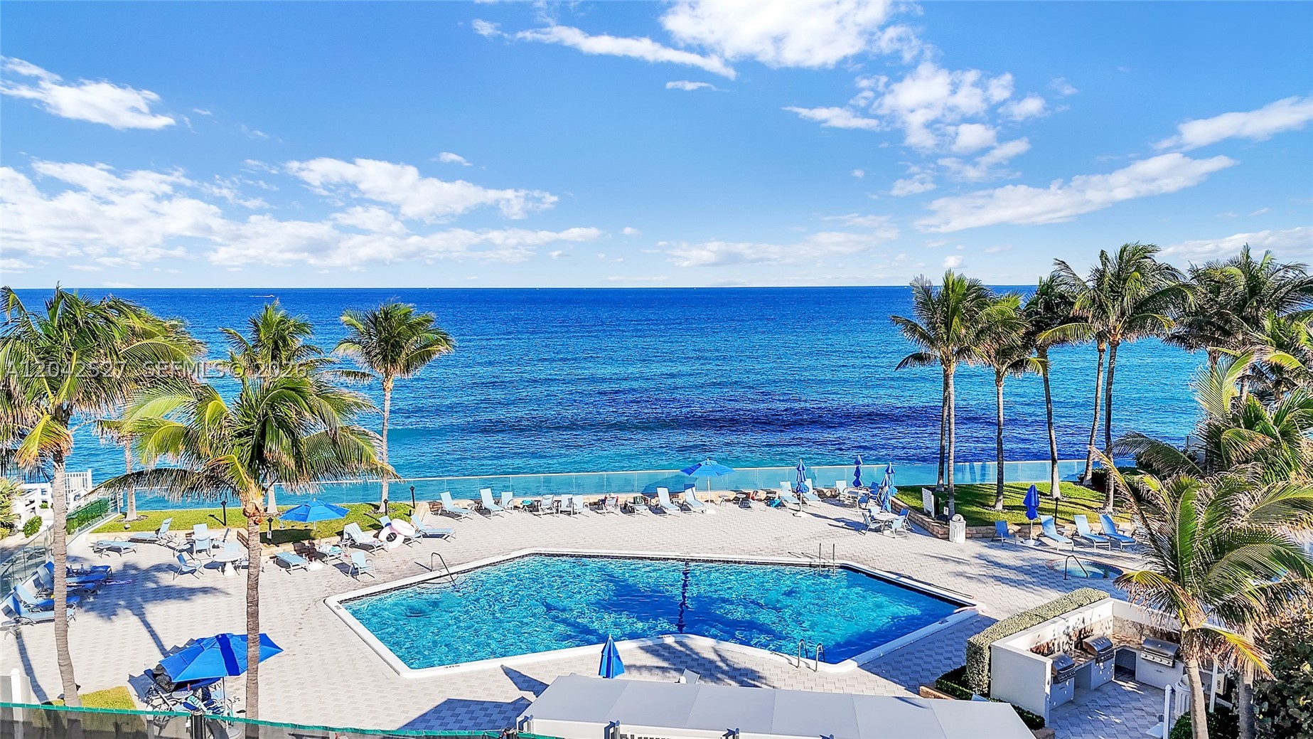 CORNICHE CONDO - Residential