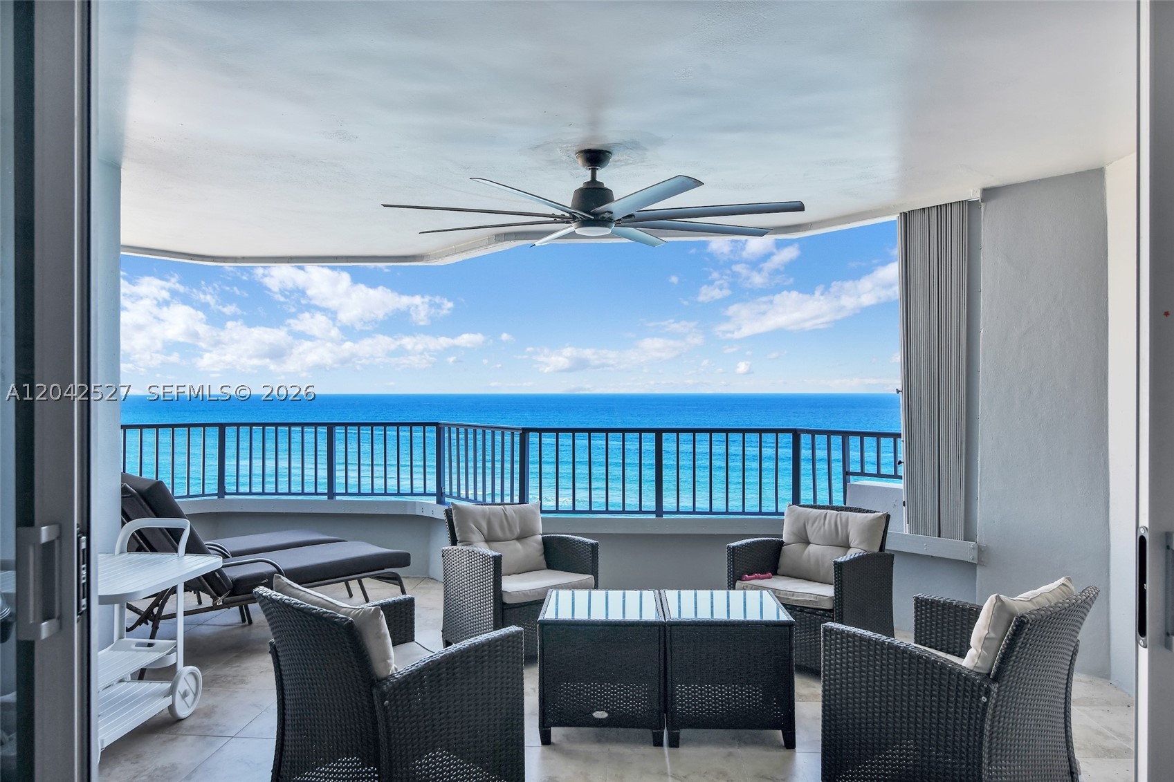 CORNICHE CONDO - Residential