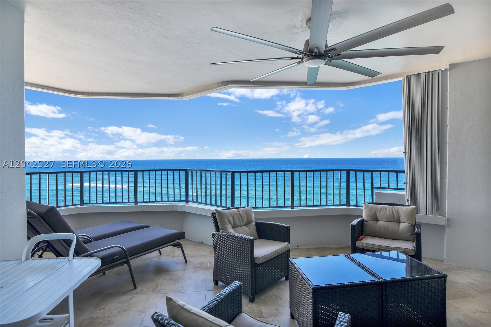 CORNICHE CONDO - Residential