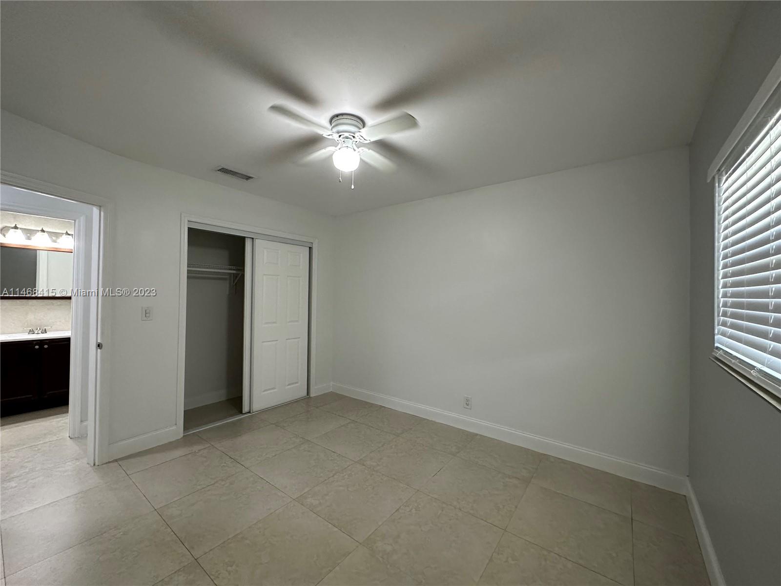 HIGHLAND ESTATES - Residential Lease