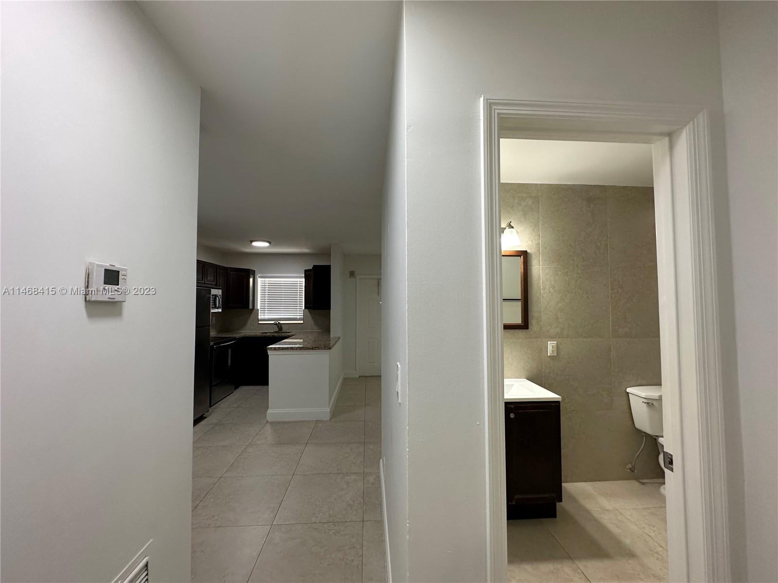 HIGHLAND ESTATES - Residential Lease