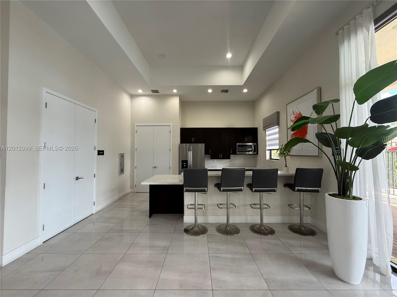 VIA VENTURA NEIGHBORHOOD - Residential