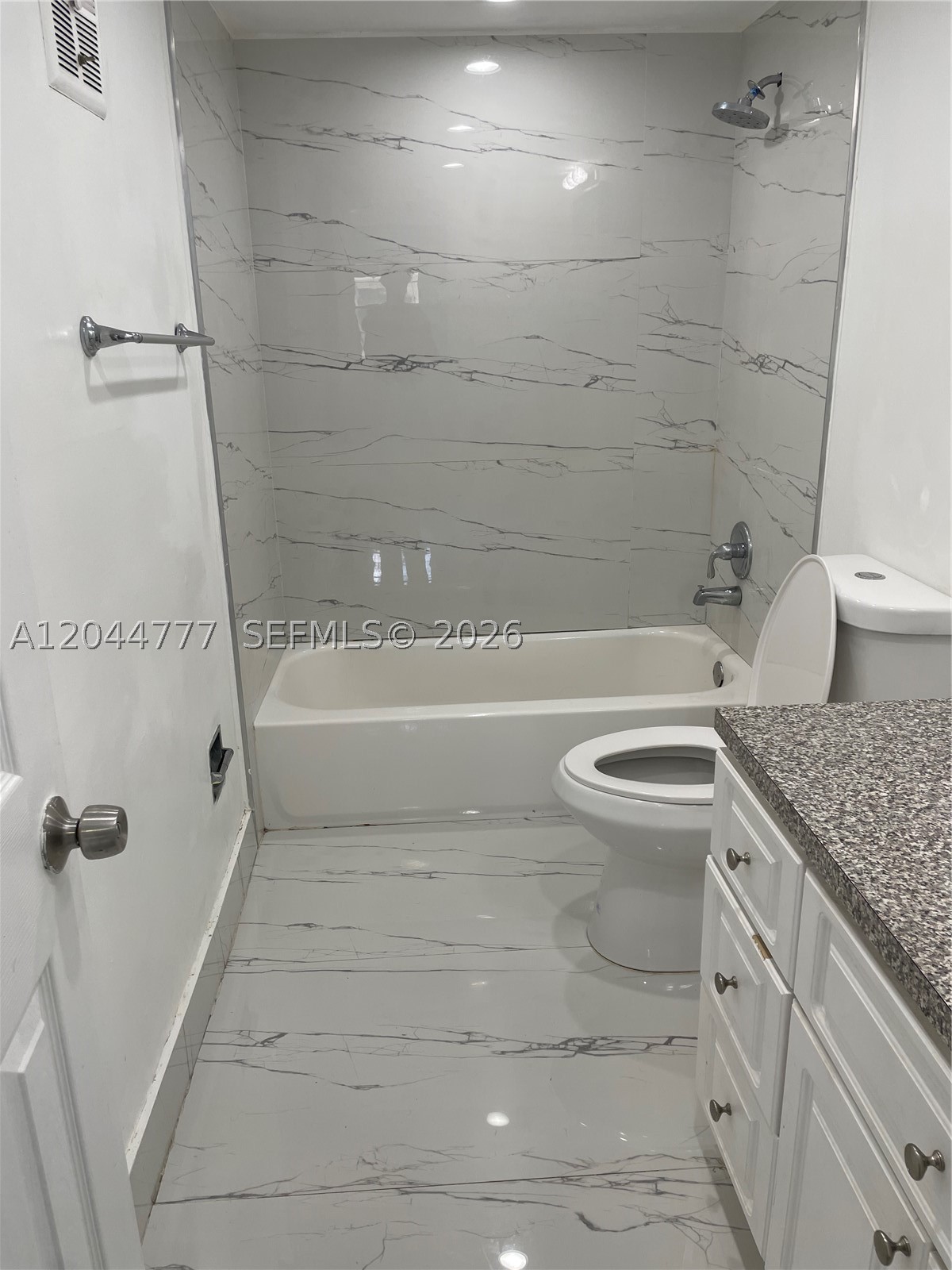 GOLDEN TERRACE CONDO - Residential