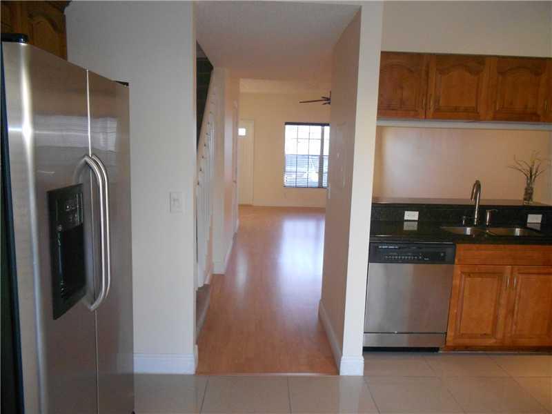 COCONUTS - Residential Lease