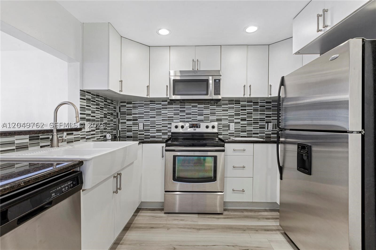 PINE GROVE CONDO - Residential Lease