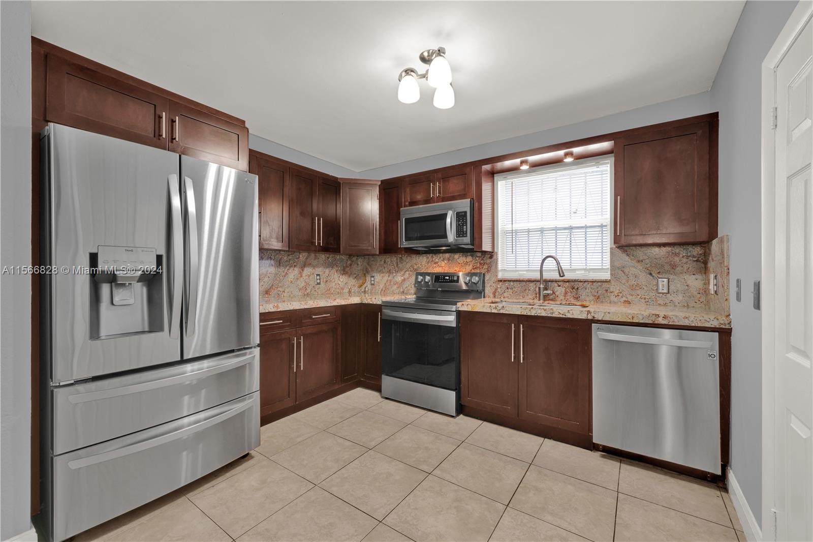 SEA GRAPE TOWN HOMES - Residential