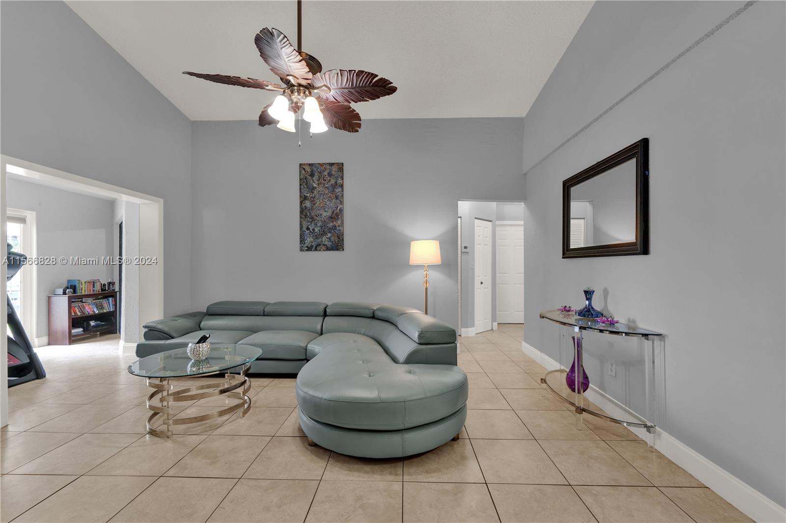 SEA GRAPE TOWN HOMES - Residential