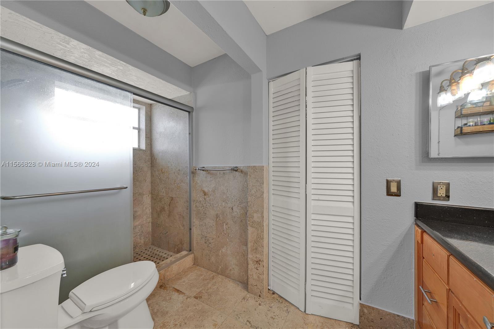 SEA GRAPE TOWN HOMES - Residential