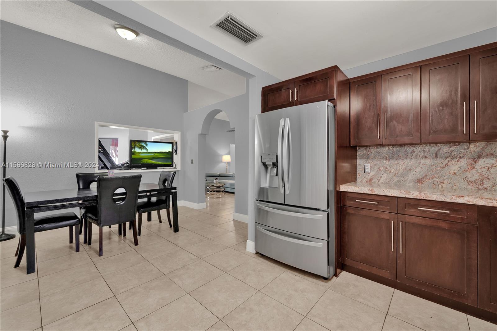 SEA GRAPE TOWN HOMES - Residential