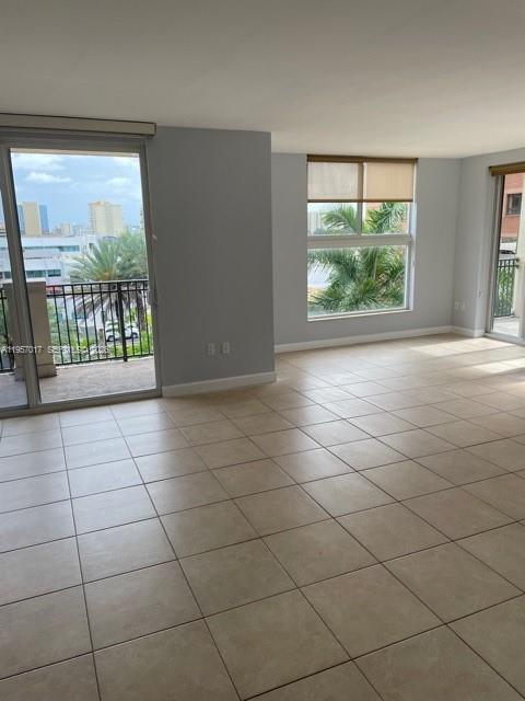 NEVIS CONDO - Residential