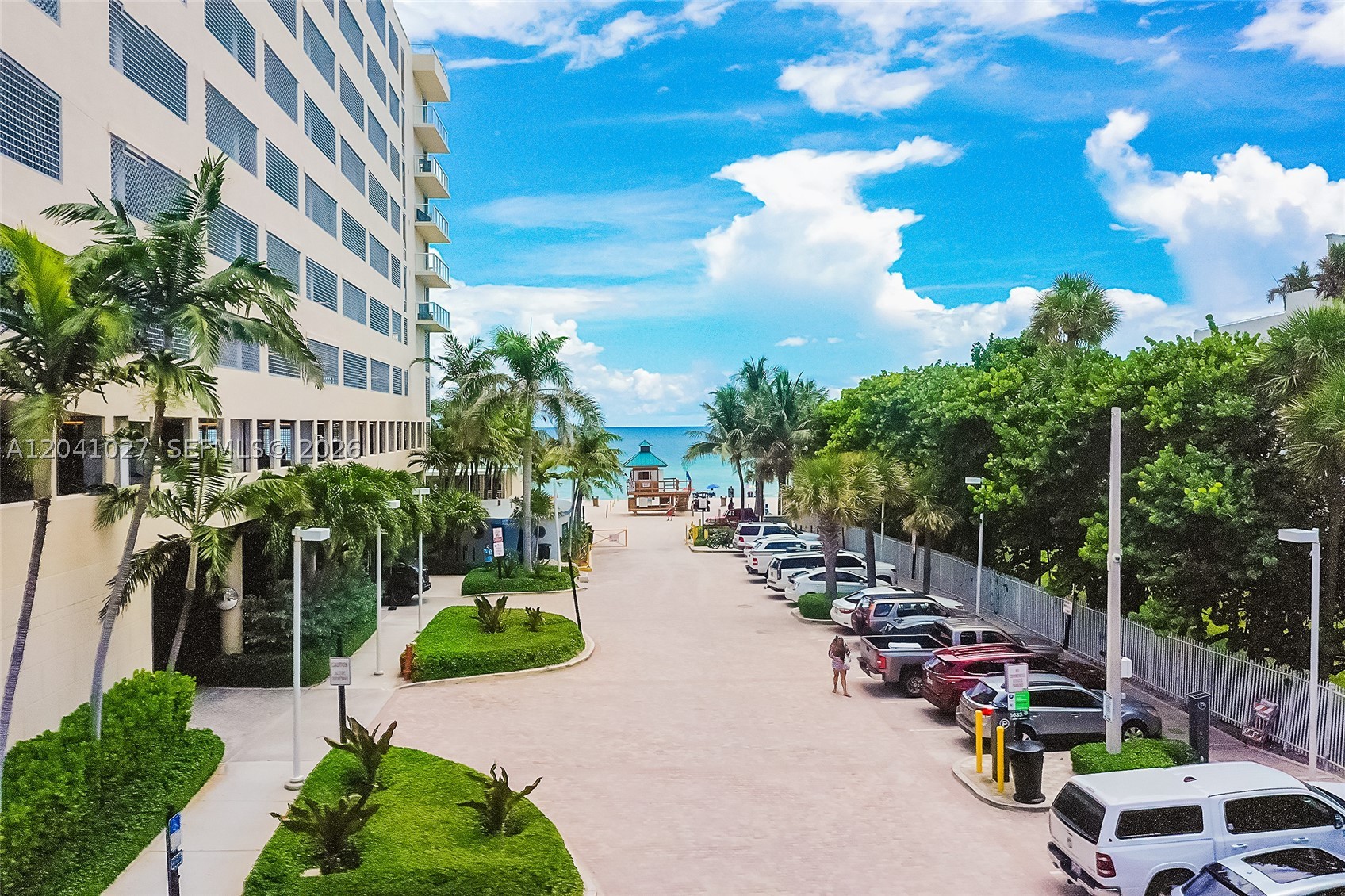 LA PERLA CONDO - Residential