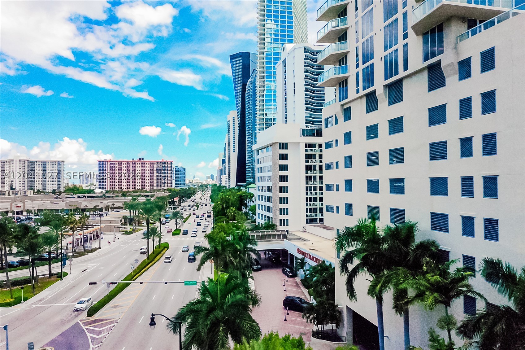 LA PERLA CONDO - Residential