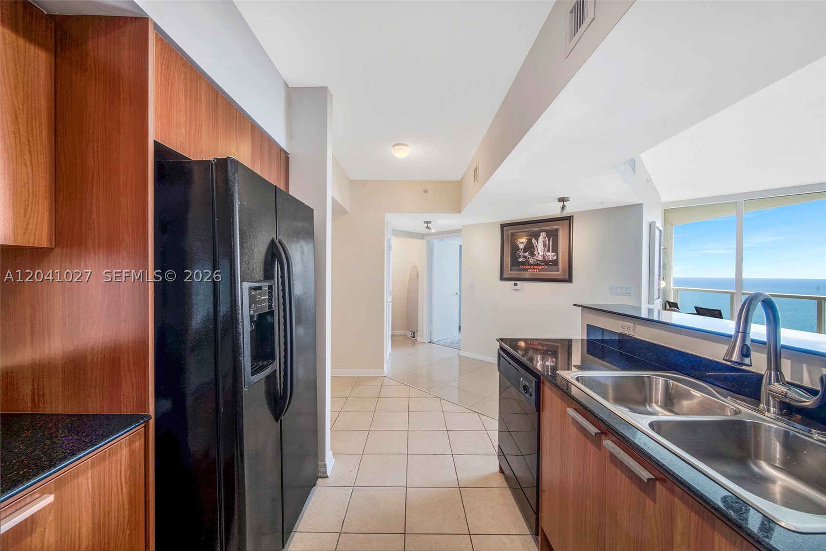 LA PERLA CONDO - Residential