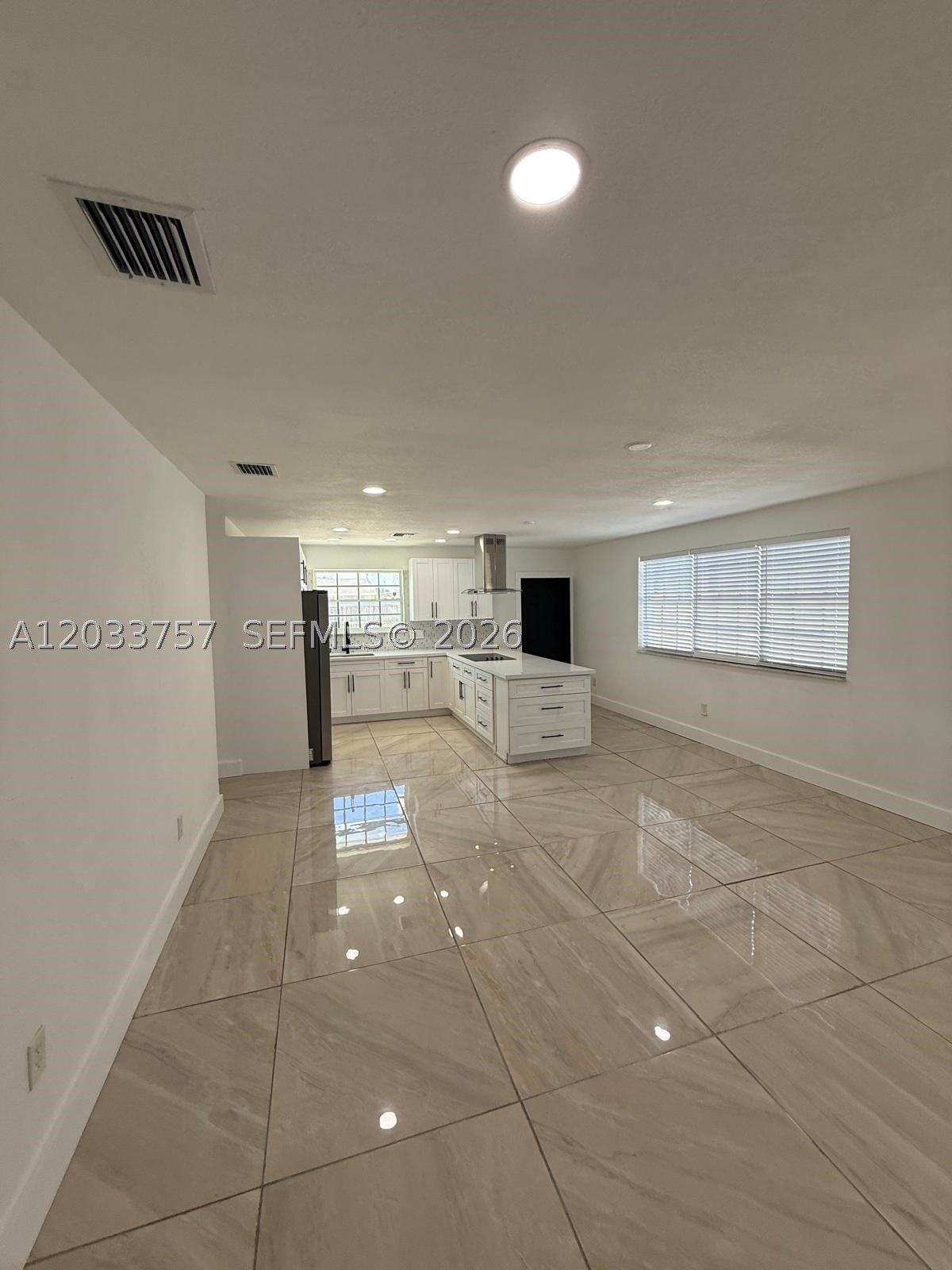 RAINBOW PARK - Residential