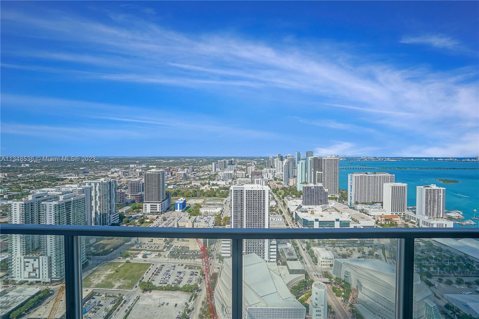MARQUIS CONDO - Residential