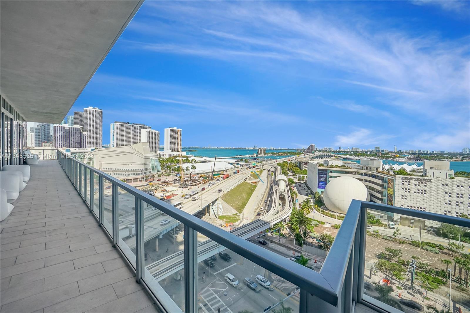 MARQUIS CONDO - Residential
