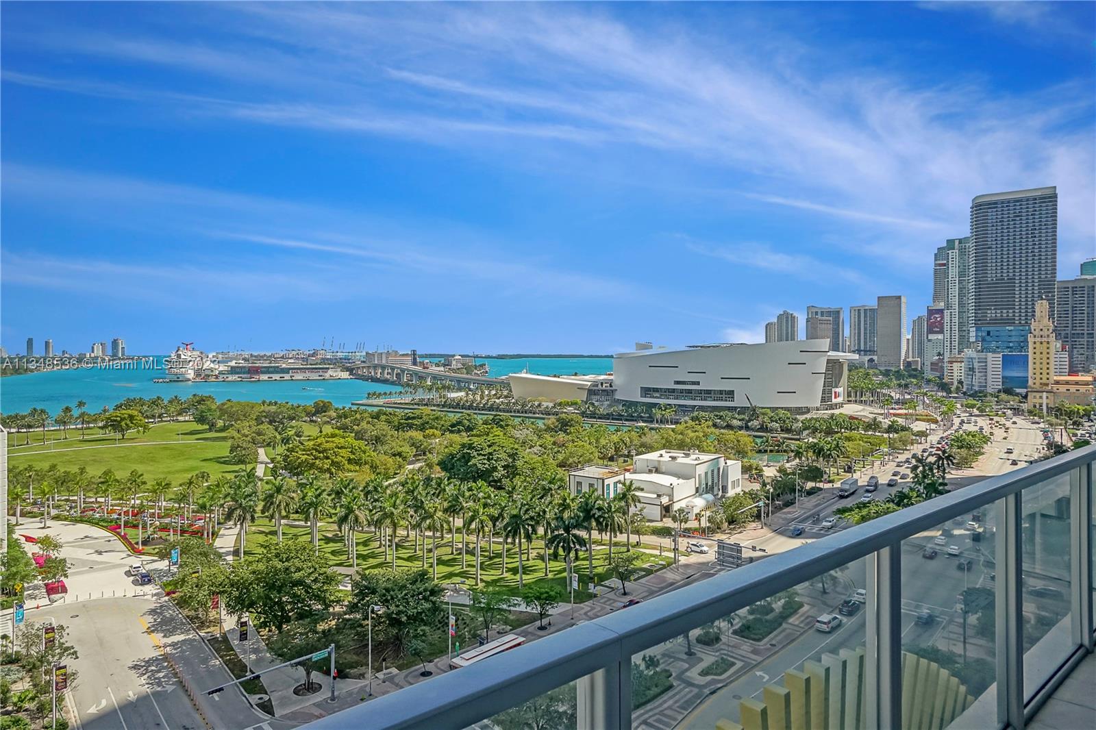 MARQUIS CONDO - Residential