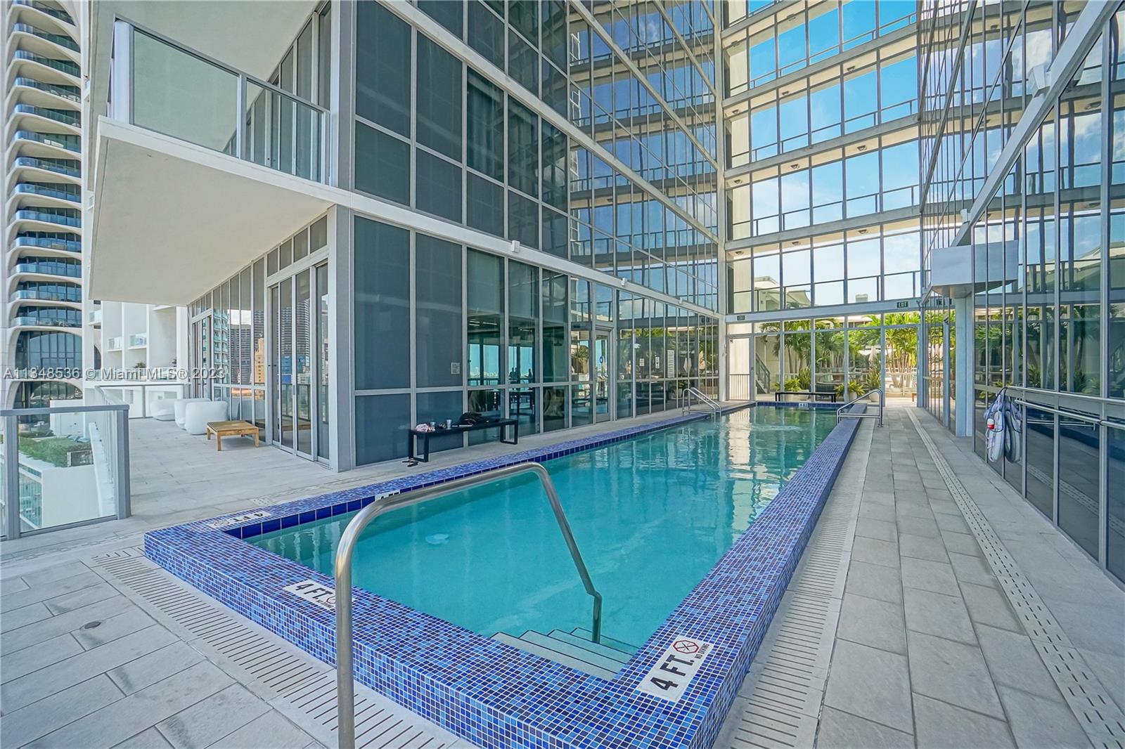 MARQUIS CONDO - Residential