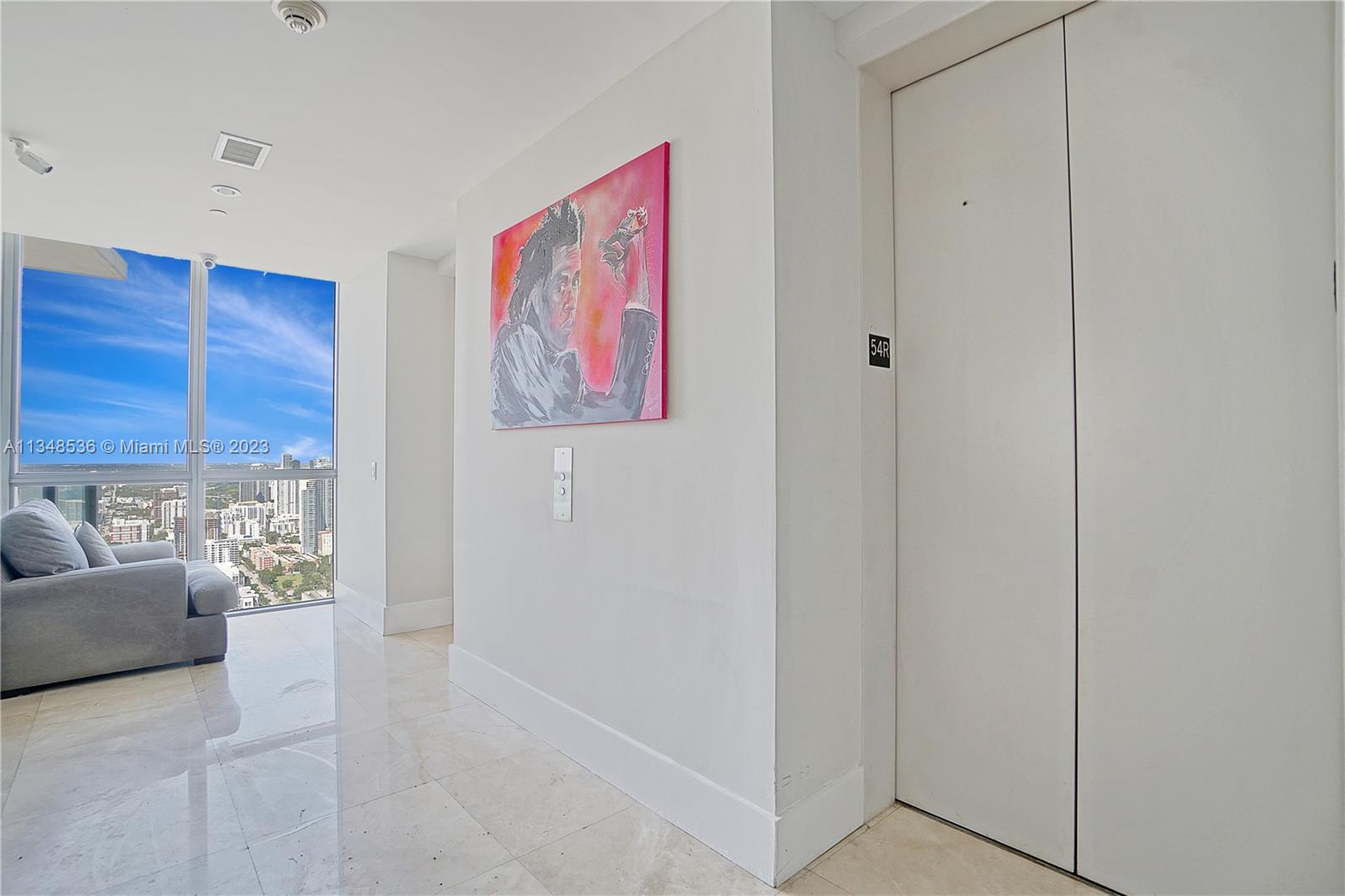 MARQUIS CONDO - Residential
