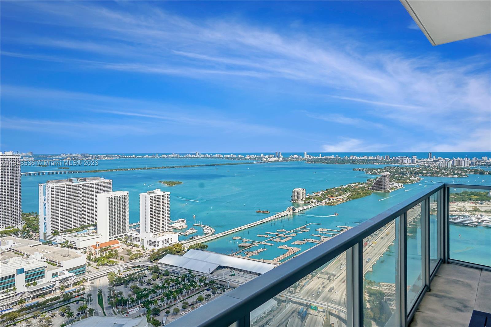 MARQUIS CONDO - Residential