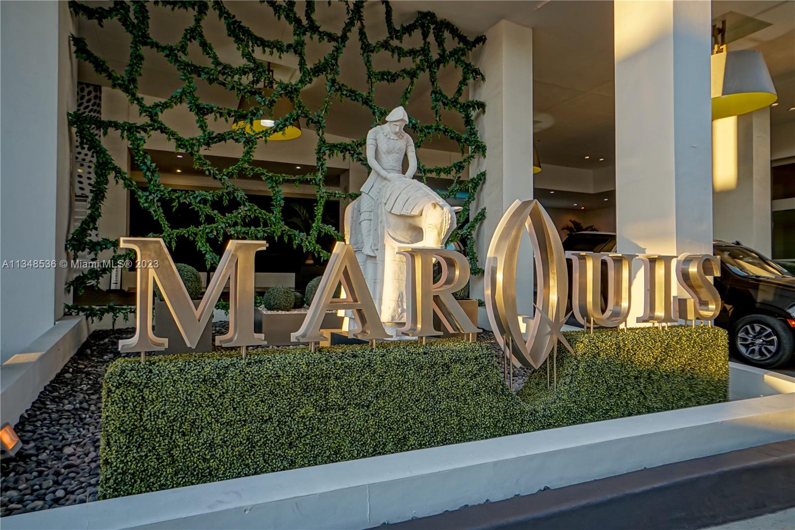 MARQUIS CONDO - Residential