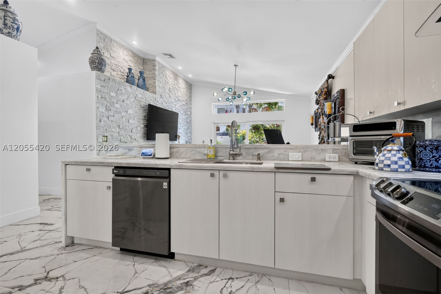 SILVER LAKES PHASE III RE - Residential