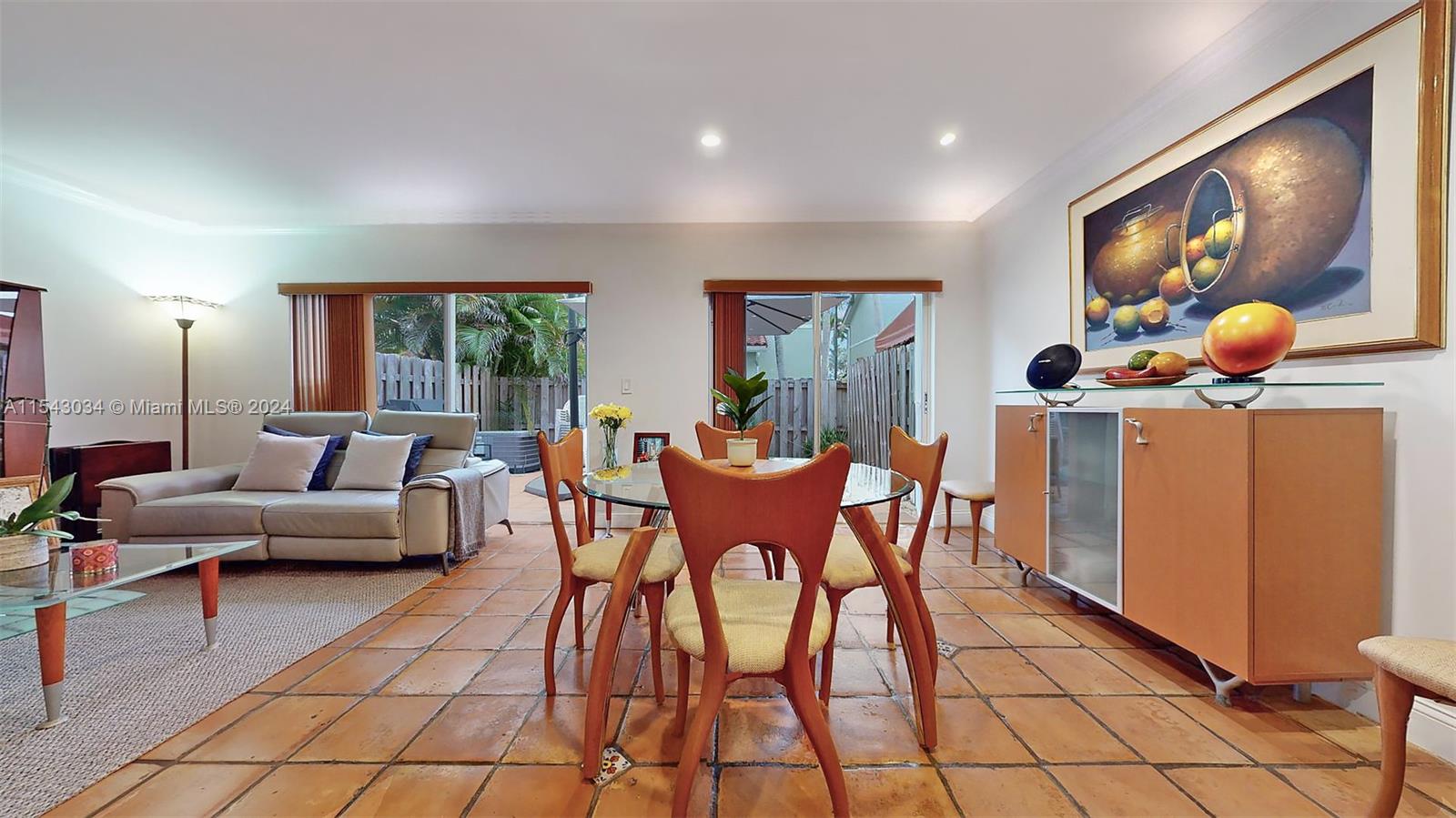 CHARLESTOWNE - Residential Lease