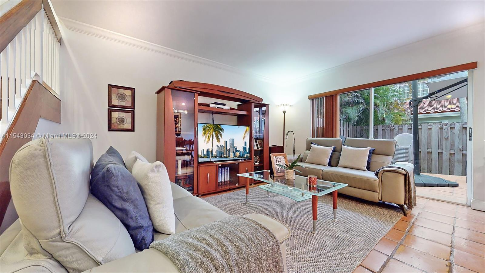 CHARLESTOWNE - Residential Lease
