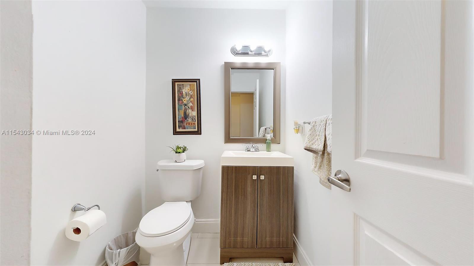 CHARLESTOWNE - Residential Lease