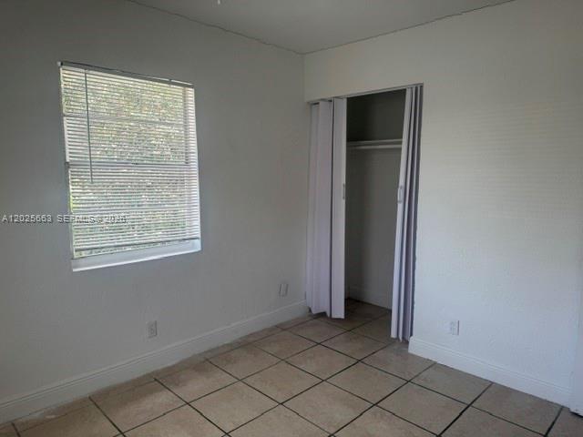 CLOWS - Residential Lease