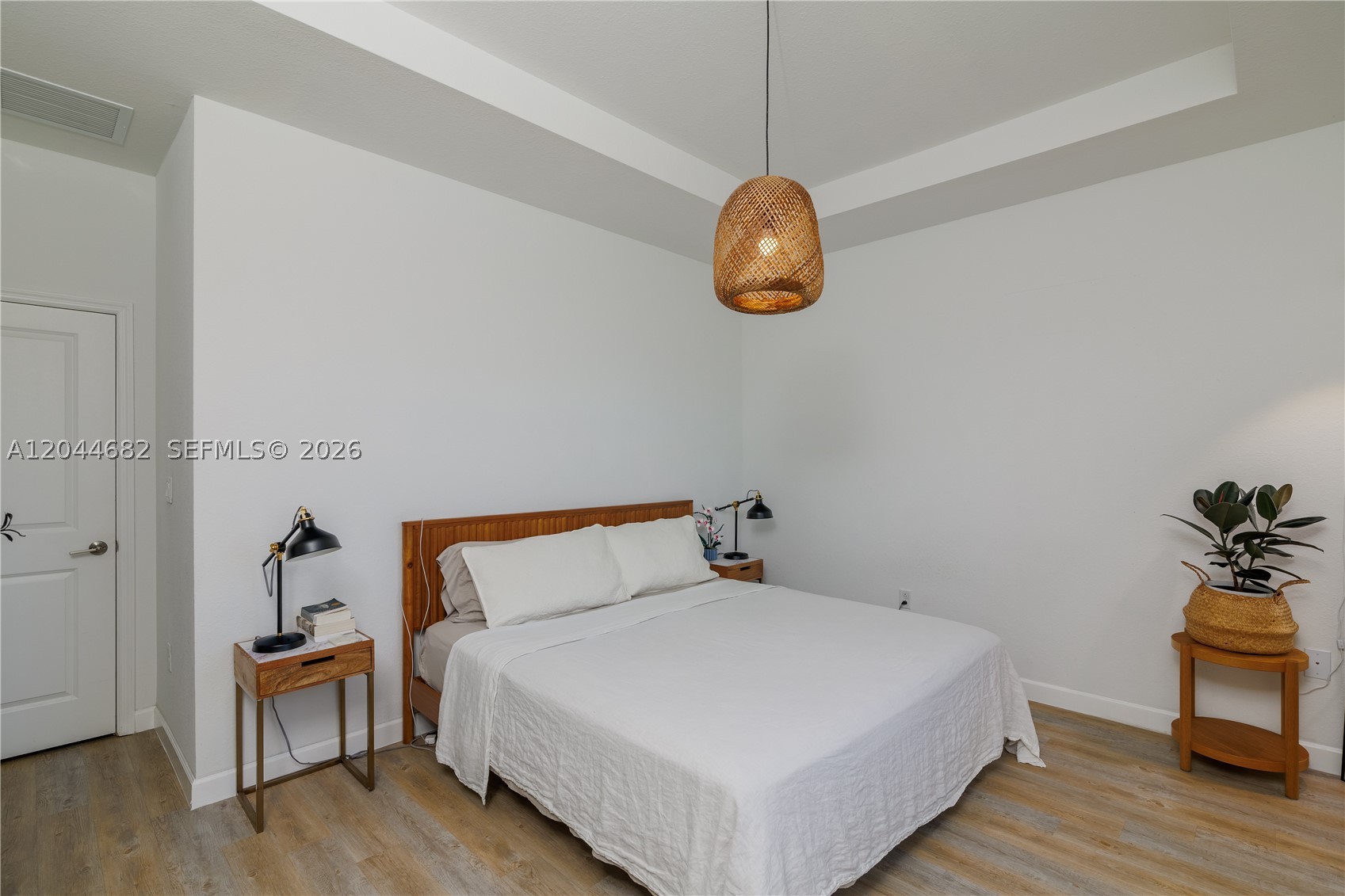 ENCLAVE SOUTH PHASE 2 - Residential