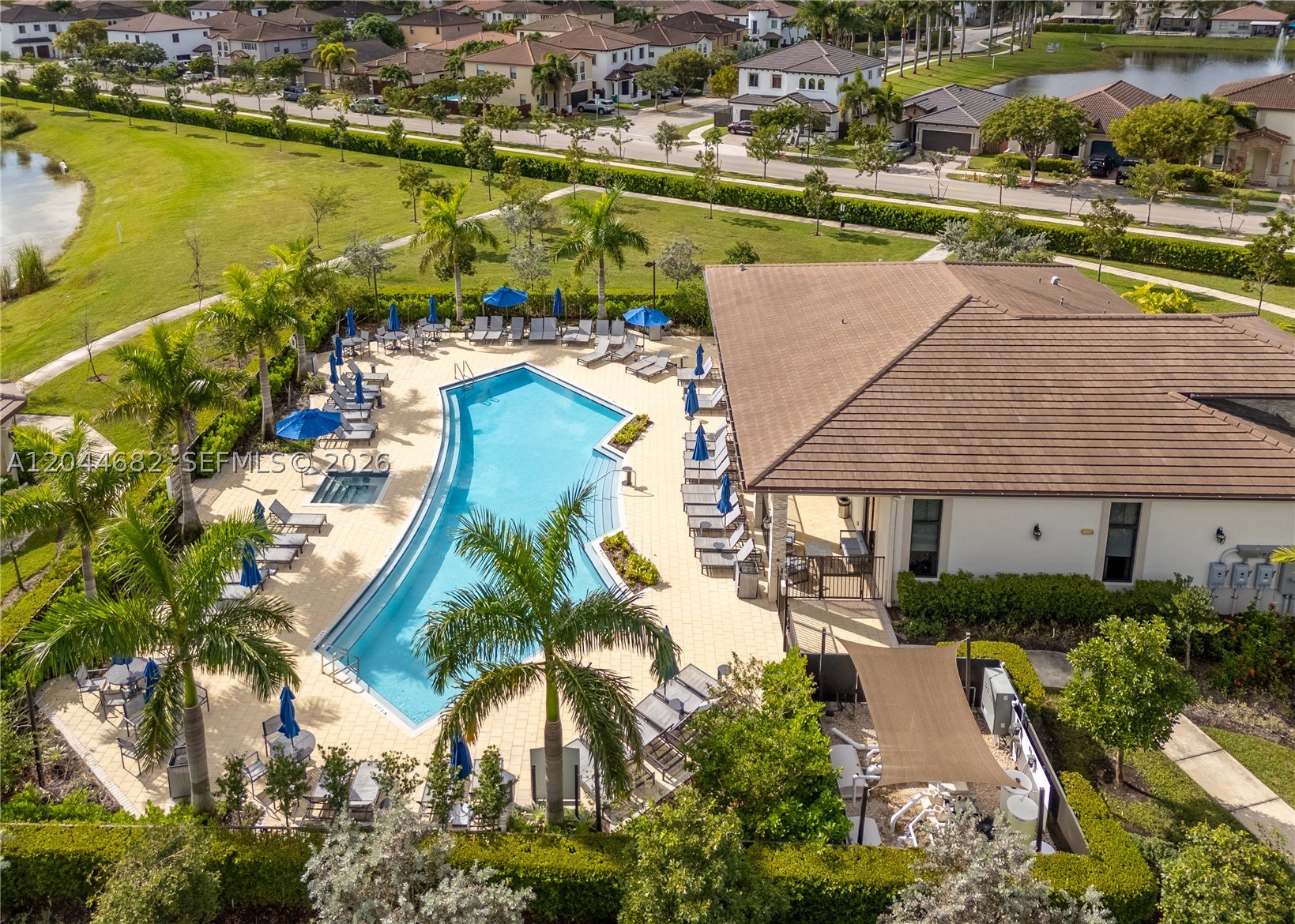 ENCLAVE SOUTH PHASE 2 - Residential