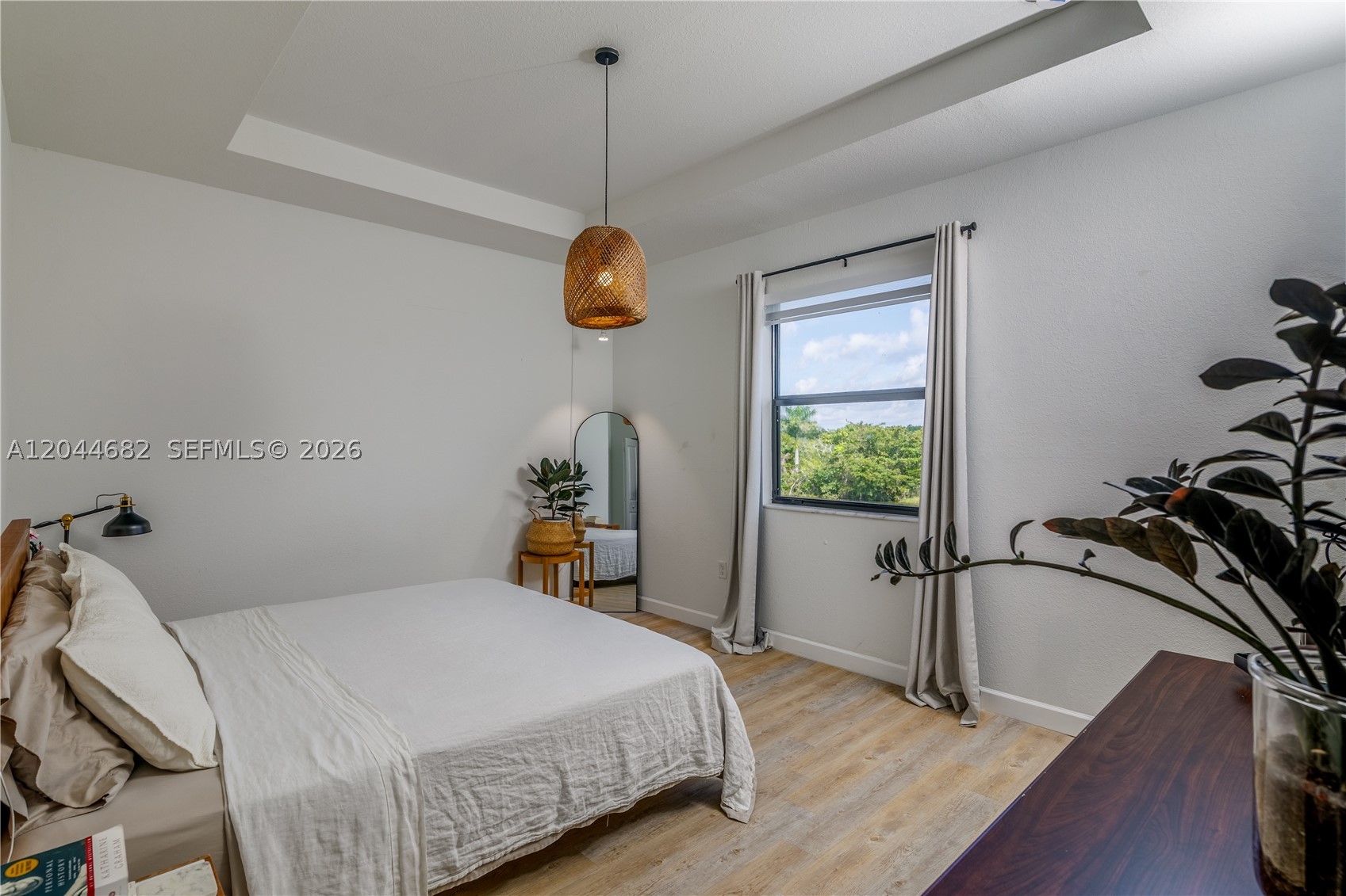 ENCLAVE SOUTH PHASE 2 - Residential