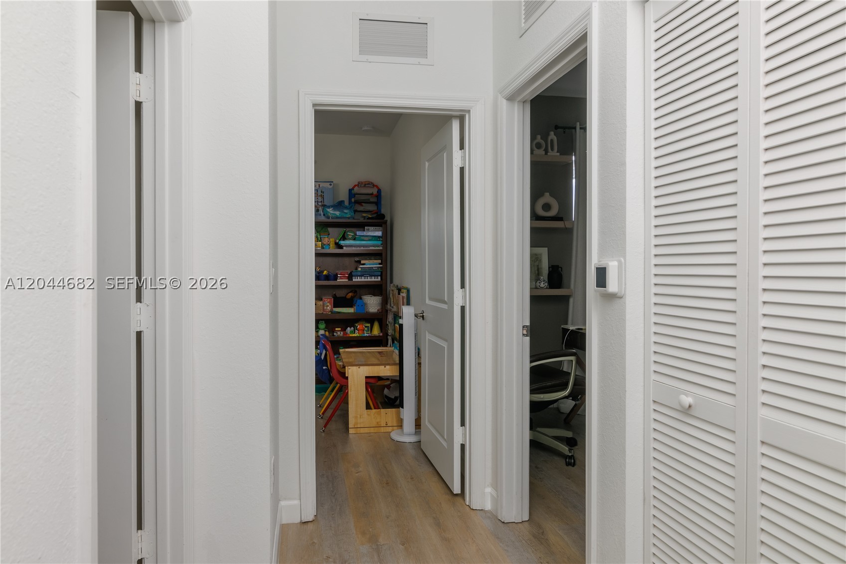 ENCLAVE SOUTH PHASE 2 - Residential
