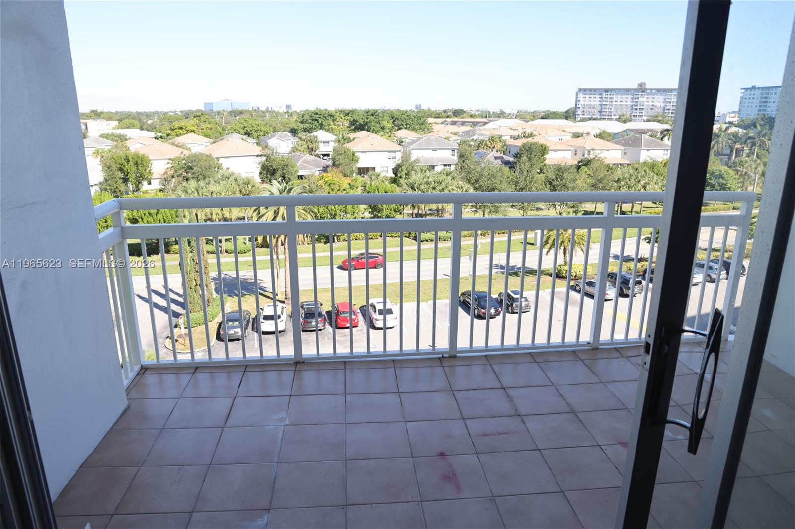 HILLCREST NO 21 CONDO - Residential