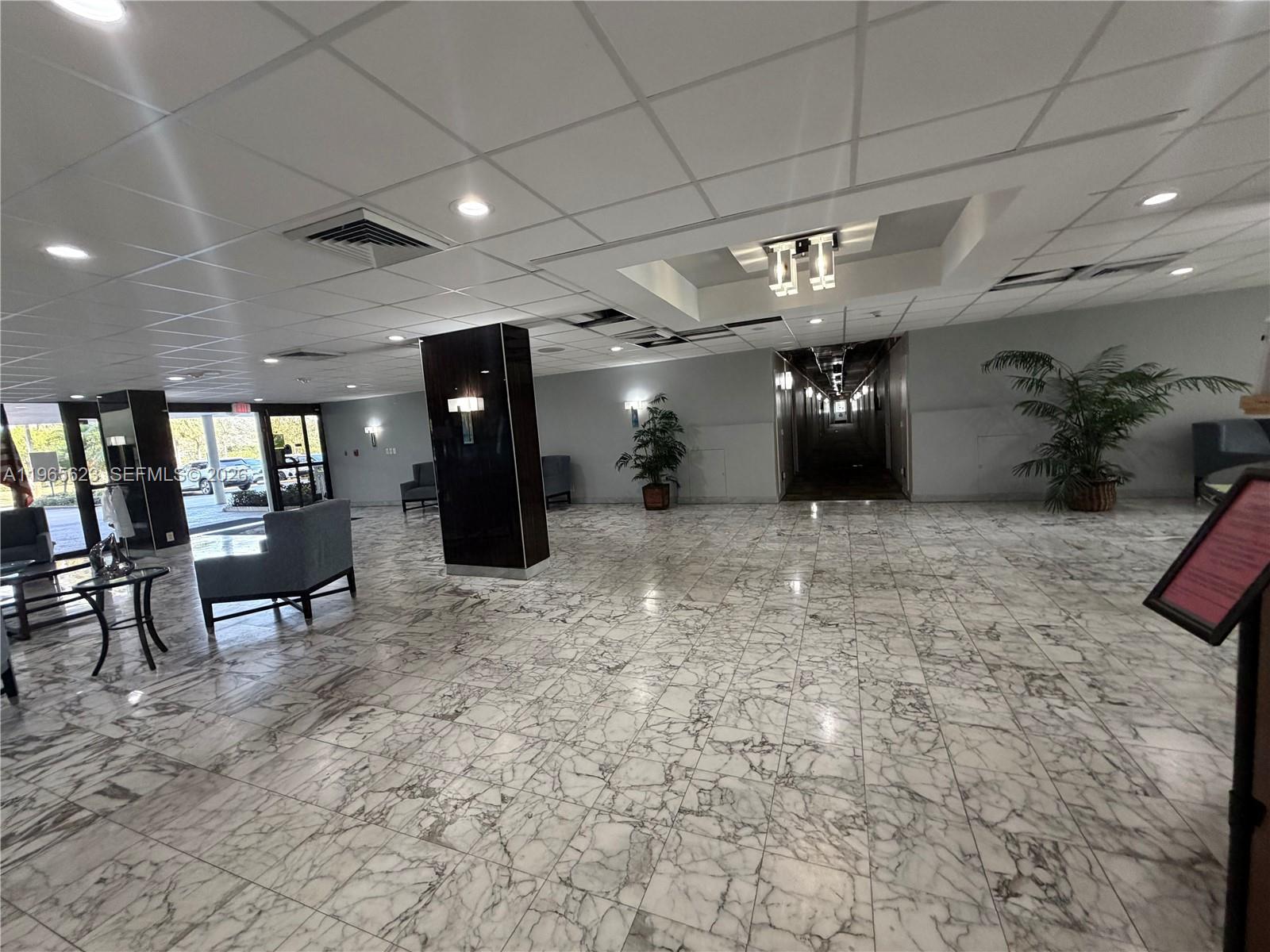 HILLCREST NO 21 CONDO - Residential