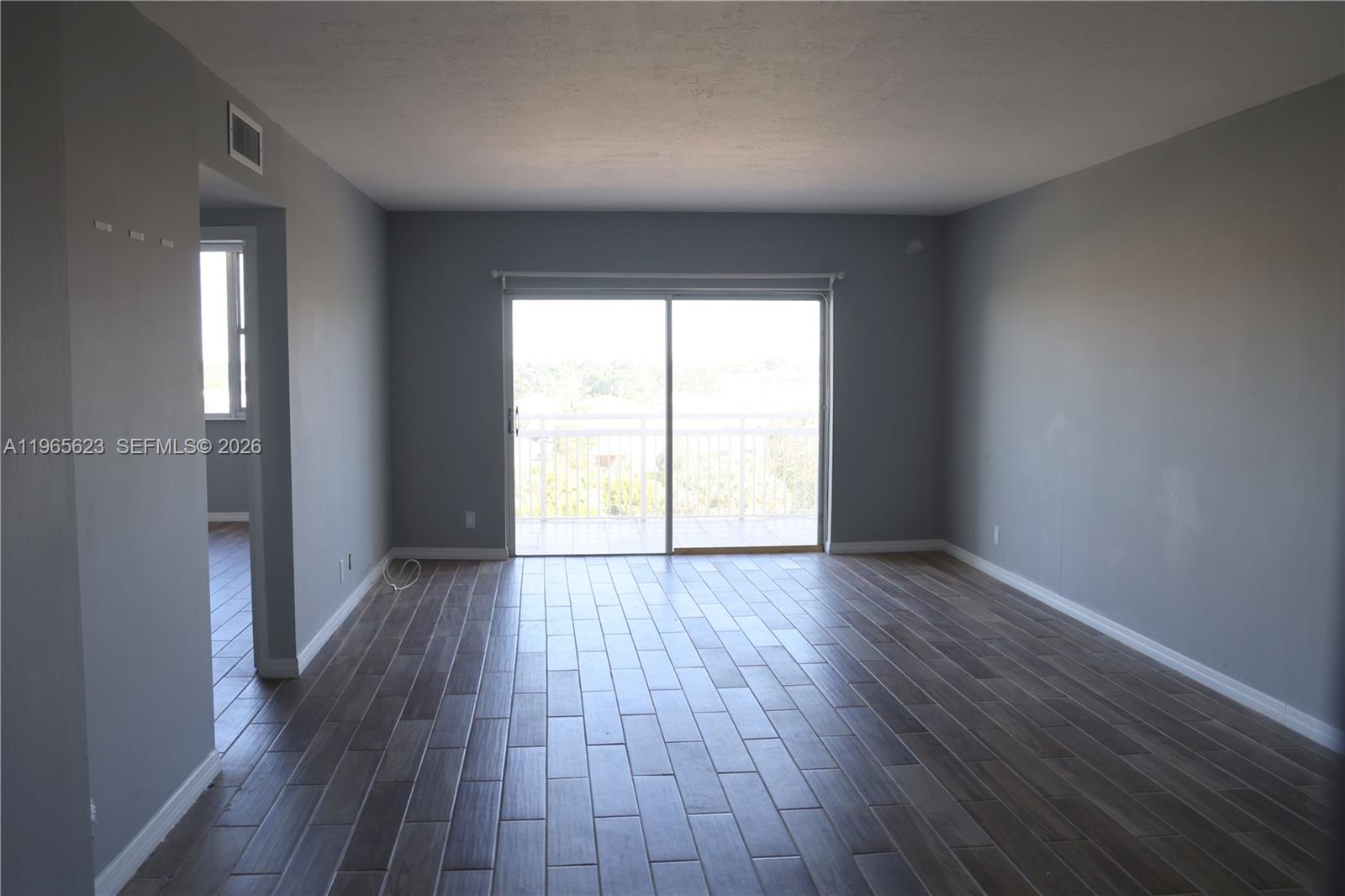MOTIVATED SELLER. EXCELLENT LOCATION. ALL AGES WELCOME.
Located in the desirable Hillcrest community, this spacious and bright apartment offers a functional layout, excellent natural light, and pleasant views of gardens, lakes, and walking trails. The unit is located on a floor with an excellent view, ideal for enjoying a peaceful atmosphere and relaxing downtime. It features ceramic tile flooring, an updated kitchen with modern cabinetry, granite or quartz countertops, and stainless-steel appliances, plus a private balcony perfect for relaxing. The unit includes assigned parking, additional storage space, elevator service, and visitor parking areas. Hillcrest is a quiet, well-managed community surrounded by green areas, offering a secured lobby, heated pool, clubhouse with BBQ area, walking and biking paths, and well-maintained common areas.
Strategically located with quick access to beaches, airports, train line, hospitals, parks to visit, and close to shopping, restaurants, and services.
The association requires a minimum 720 credit score, 20% down payment, and compliance with debt-to-income ratios. NO RENTALS ALLOWED. All required association information and application are attached.
please Bring your best offer.
