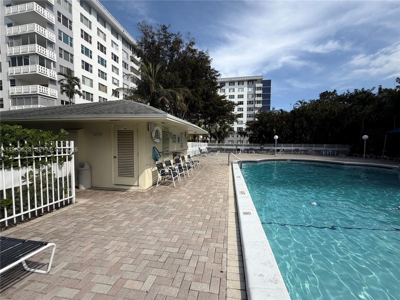 HILLCREST NO 21 CONDO - Residential