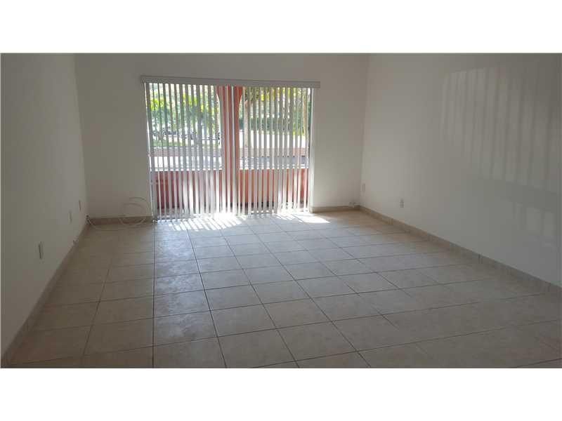 VILLAGE OF KINGS CREEK CO - Residential Lease
