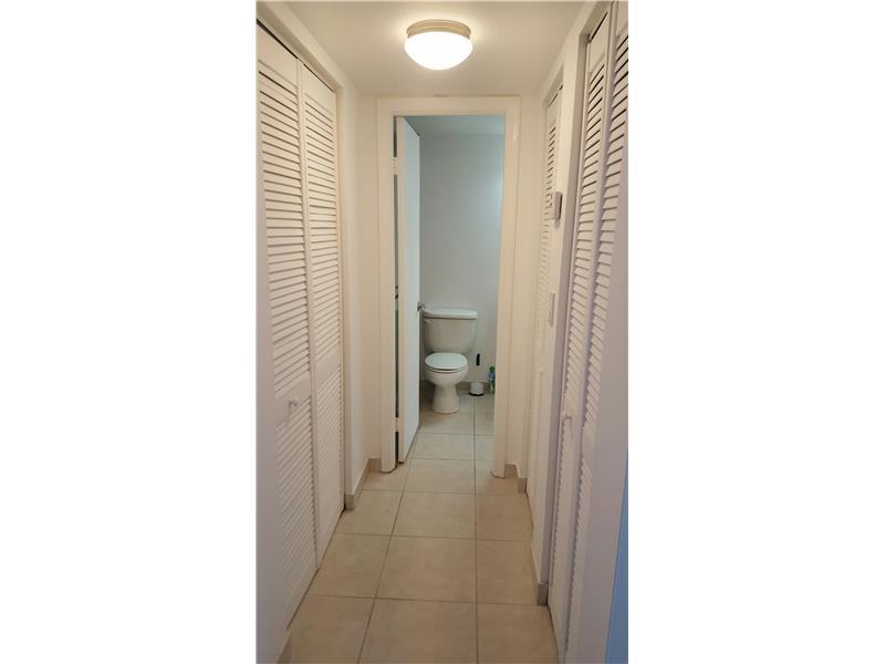 VILLAGE OF KINGS CREEK CO - Residential Lease