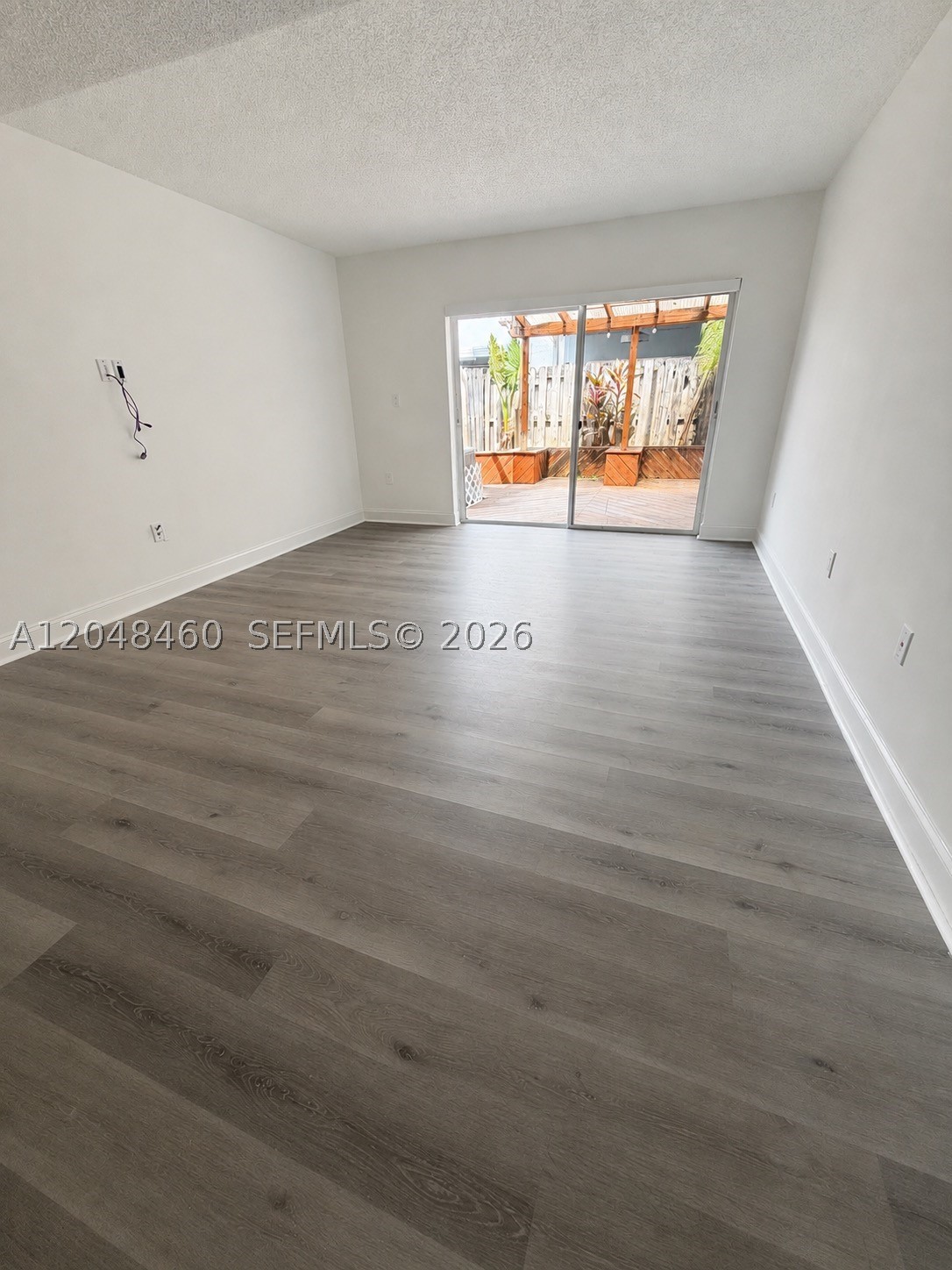 MARINA REAL CONDO NO 5 - Residential Lease