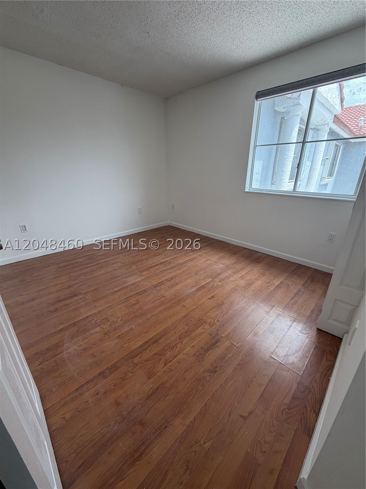 MARINA REAL CONDO NO 5 - Residential Lease