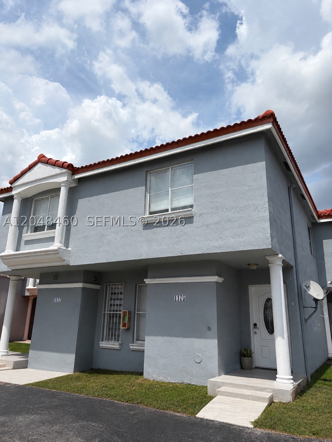 MARINA REAL CONDO NO 5 - Residential Lease