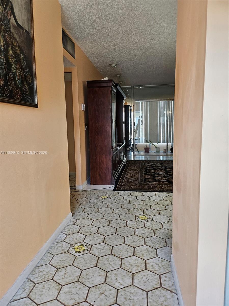 KAHLUA GARDENS CONDO - Residential